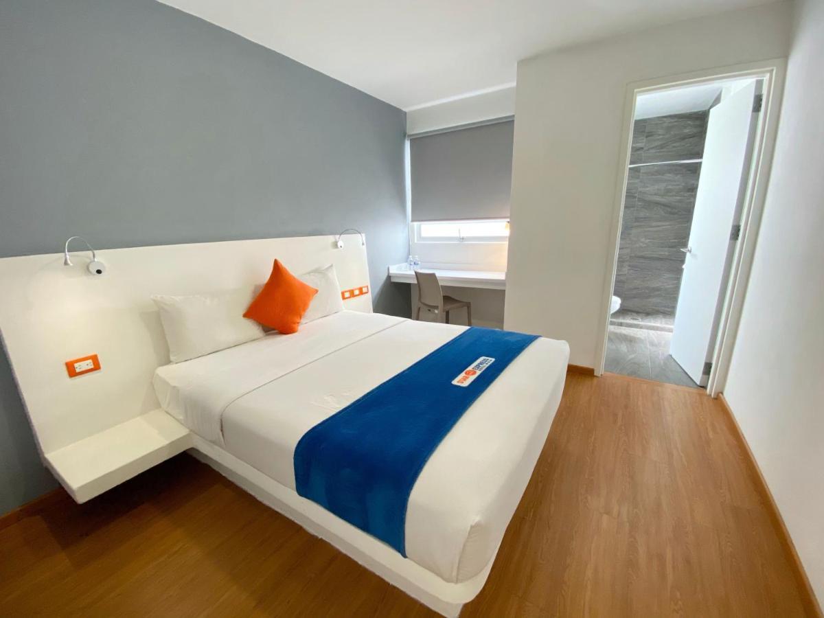 Hotel Star Express Puebla - Central Capu Zewnętrze zdjęcie