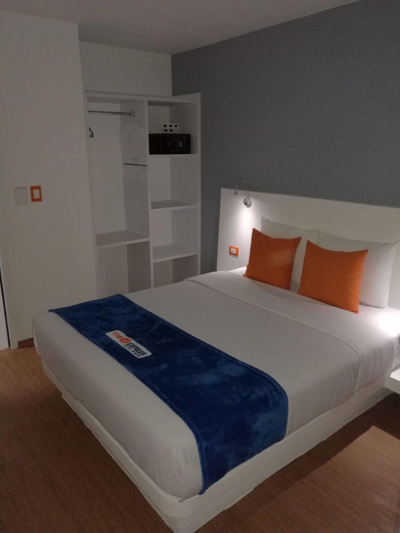Hotel Star Express Puebla - Central Capu Zewnętrze zdjęcie