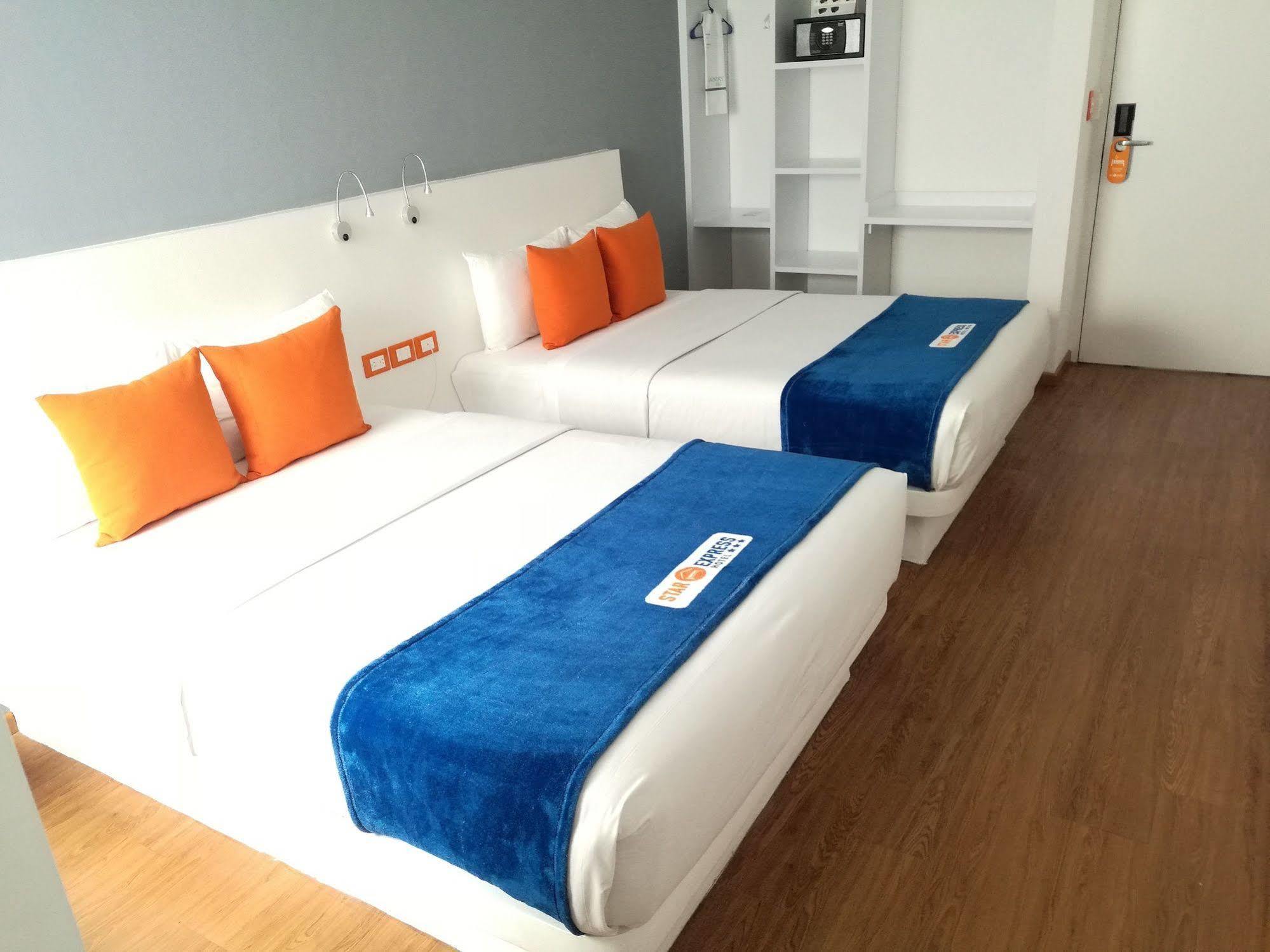 Hotel Star Express Puebla - Central Capu Zewnętrze zdjęcie